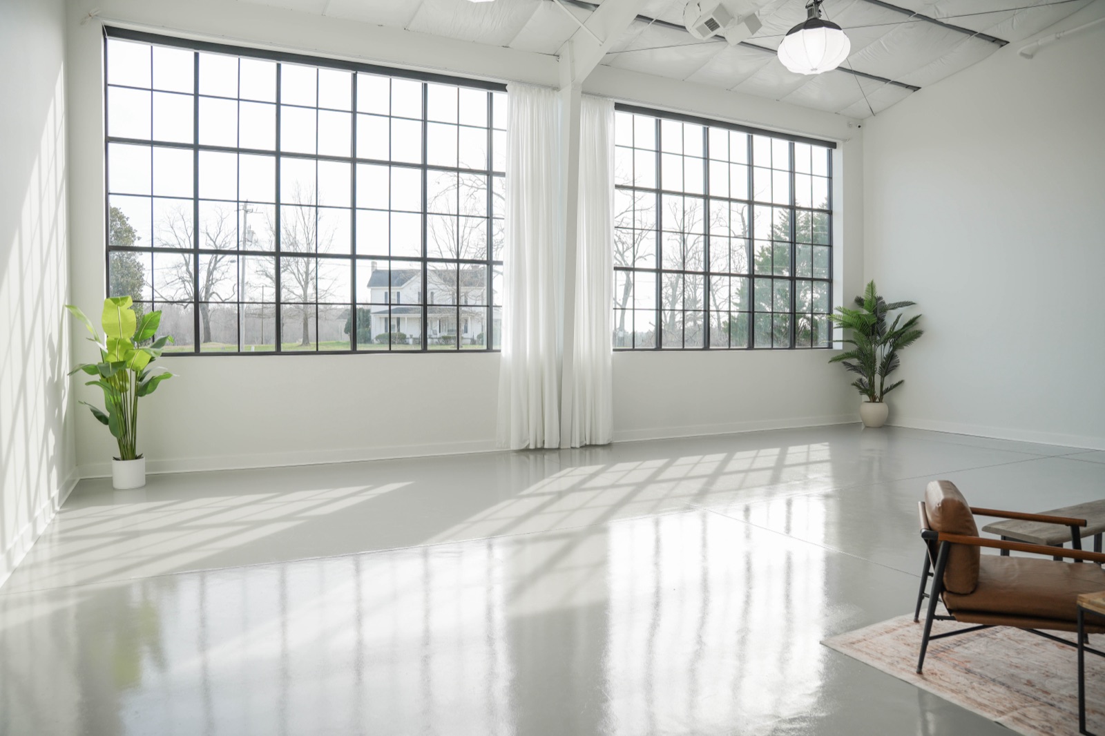 Flagship Location interior